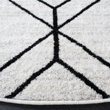 Safavieh Adirondack 6'-0" x 6'-0" Rug in Ivory / Black