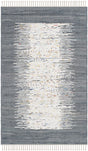 Safavieh Montauk 2'-6" x 4'-0" Rug in Ivory / Grey