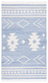 Safavieh Kilim 4'-0" x 6'-0" Rug in Blue / Ivory