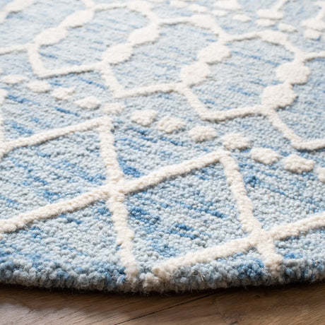 Safavieh Blossom 6'-0" x 6'-0" Rug in Blue / Ivory