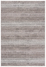Safavieh Havana 4'-5" x 6'-5" Rug in Light Brown / Ivory