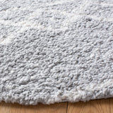 Safavieh Parma Shag 6'-7" x 6'-7" Rug in Grey / Ivory