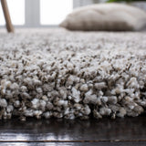 Safavieh Hudson Shag 4'-0" x 6'-0" Rug in Grey / Ivory