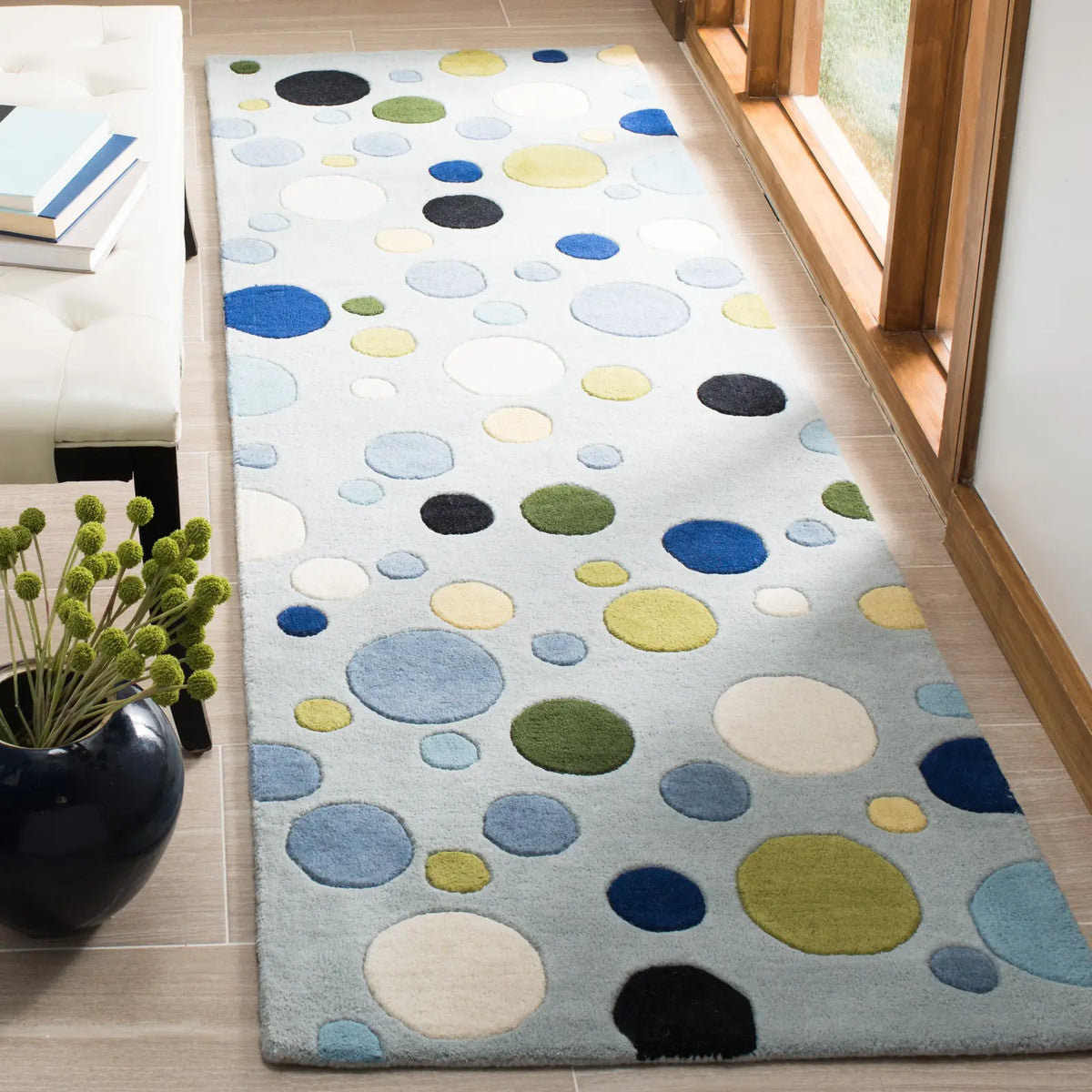 Safavieh Soho 2'-6" x 12'-0" Rug in Blue / Multi
