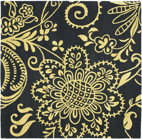 Safavieh Soho 6'-0" x 6'-0" Rug in Black / Green