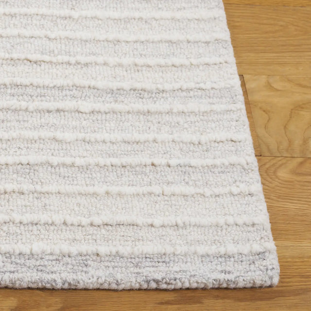 Safavieh Abstract 4'-0" x 6'-0" Rug in Beige / Ivory