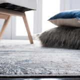 Safavieh Sonoma 4'-5" x 6'-5" Rug in Ivory / Light Blue