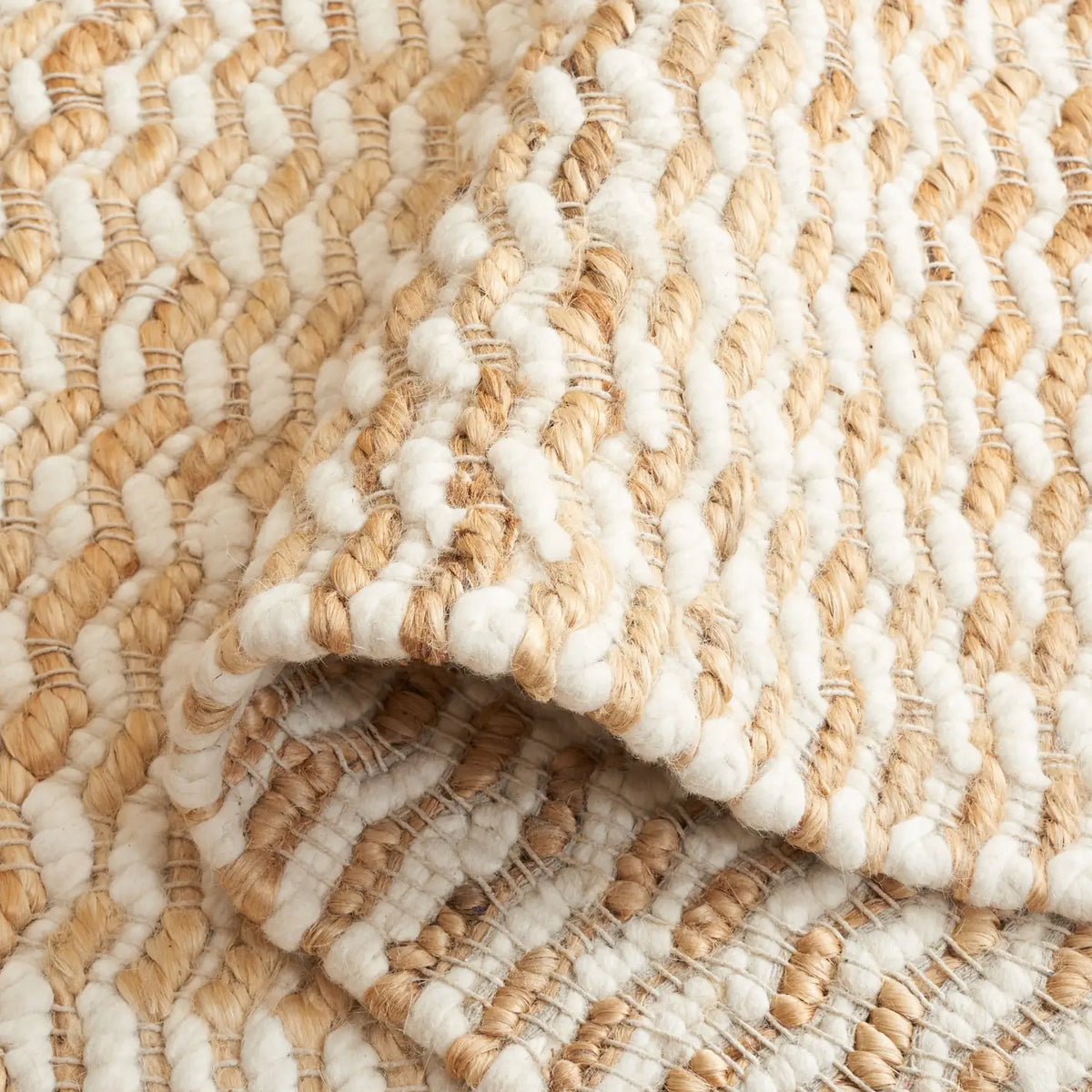 Safavieh Natural Fiber 4'-0" x 6'-0" Rug in Natural / Ivory