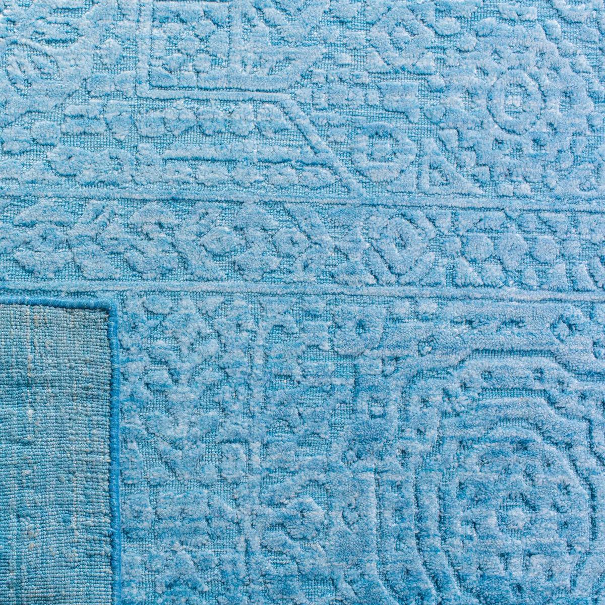 Safavieh Mirage 6'-0" x 9'-0" Rug in Turquoise