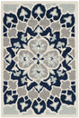 Safavieh Bellagio 2'-0" x 3'-0" Rug in Navy Blue / Ivory