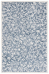 Safavieh Jardin 4'-0" x 6'-0" Rug in Blue / Ivory