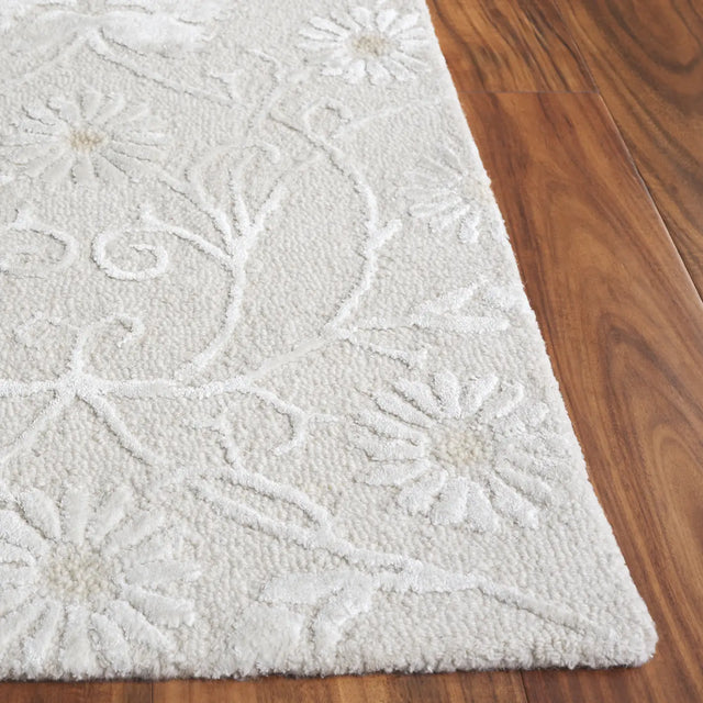 Safavieh Glamour 4'-0" x 6'-0" Rug in Ivory