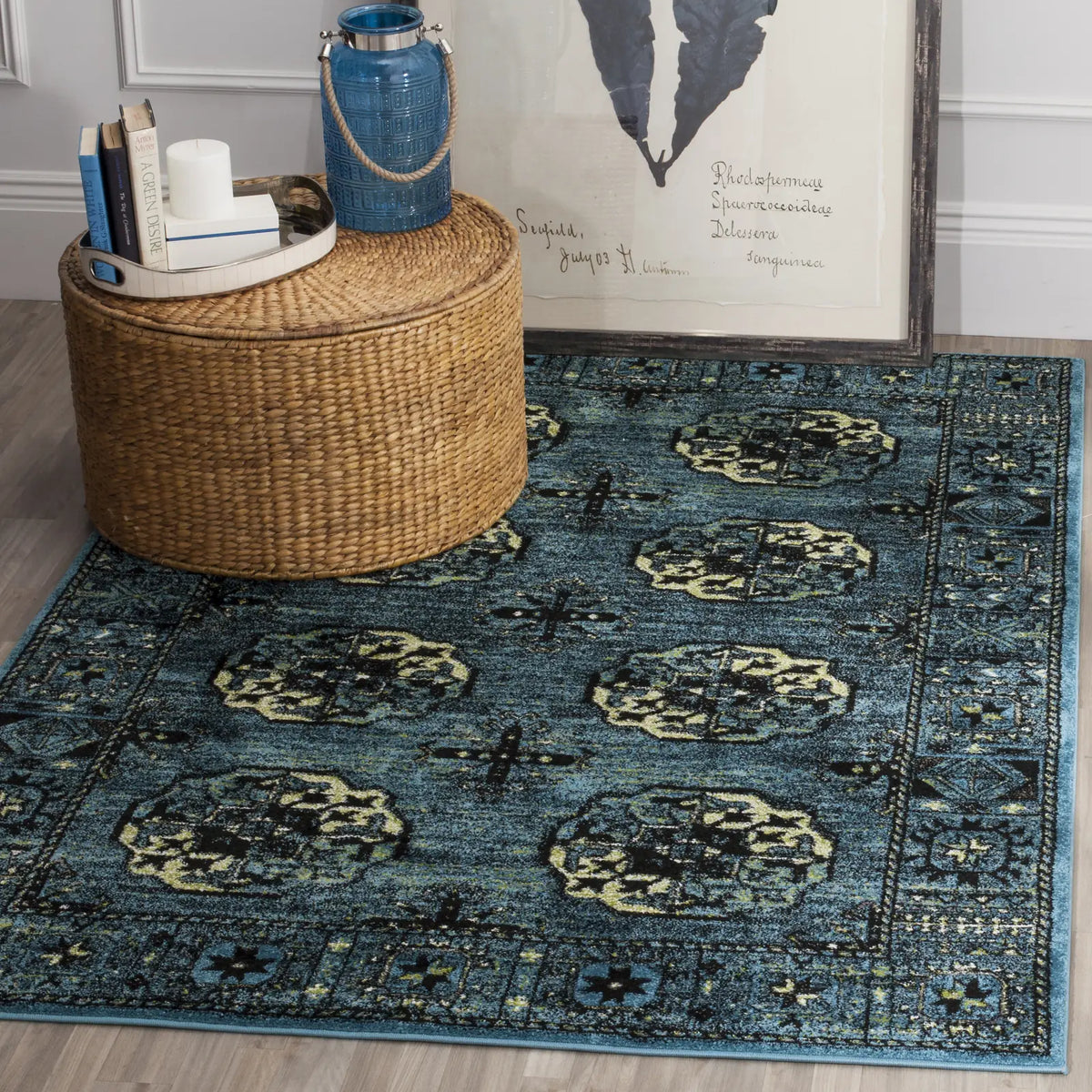 Safavieh Vintage Hamadan 4'-0" x 6'-0" Rug in Blue / Multi
