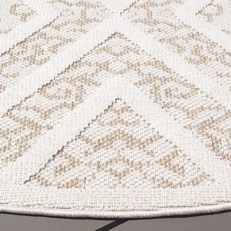 Safavieh Martha Stewart Global 6'-7" x 6'-7" Rug in Light Beige / Brown