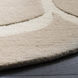 Safavieh Cambridge 6'-0" x 6'-0" Rug in Light Beige / Ivory
