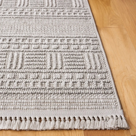 Safavieh Camden 4'-0" x 6'-0" Rug in Grey