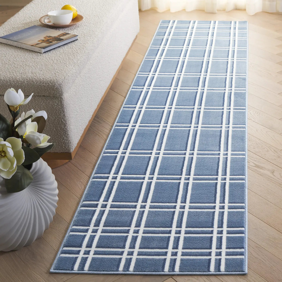 Safavieh Groove 2'-3" x 8'-0" Rug in Blue / Ivory