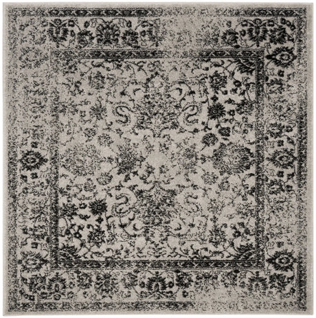 Safavieh Adirondack 6'-0" x 6'-0" Rug in Grey / Black