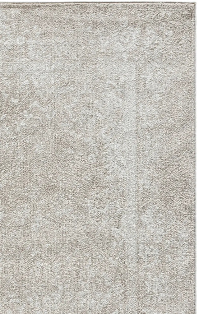 Safavieh Adirondack 5'-1" x 7'-6" Rug in Beige / Taupe
