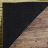 Safavieh Marbella 5'-0" x 8'-0" Rug in Green