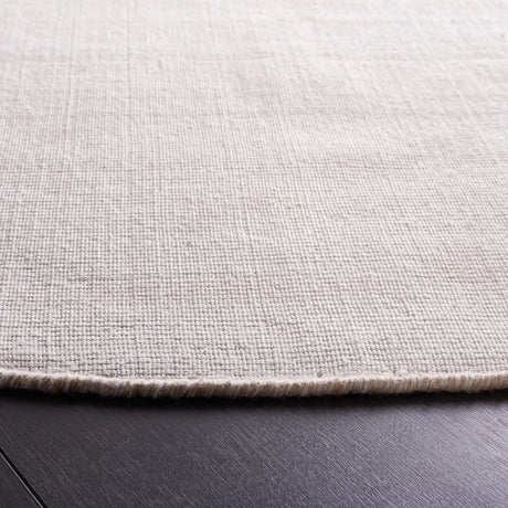 Safavieh Kilim 6'-0" x 6'-0" Rug in Beige