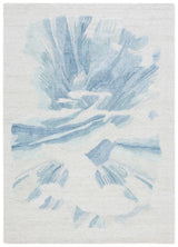 Safavieh Fifth Avenue 4'-0" x 6'-0" Rug in Beige / Blue