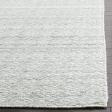Safavieh Kilim 5'-0" x 8'-0" Rug in Ivory / Silver