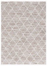 Safavieh Mila 4'-0" x 6'-0" Rug in Beige / Ivory