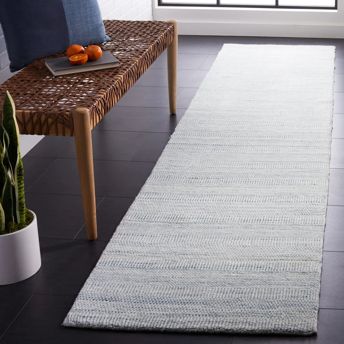 Safavieh Mirage 2'-3" x 9'-0" Rug in Light Grey / Ivory