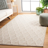 Safavieh Natura 4'-0" x 6'-0" Rug in Ivory