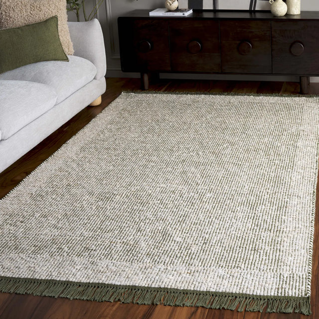 Safavieh Natura 5'-0" x 8'-0" Rug in Green / Ivory