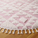 Safavieh Moroccan Tassel Shag 5'-3" x 5'-3" Rug in Ivory / Pink