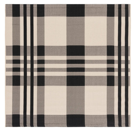 Safavieh Courtyard 6'-7" x 6'-7" Rug in Black / Bone