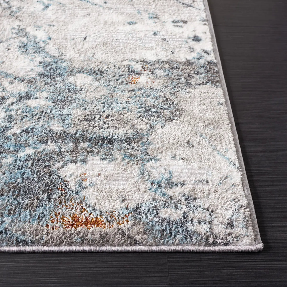 Safavieh Meadow 500 4'-0" x 6'-0" Rug in Grey / Blue