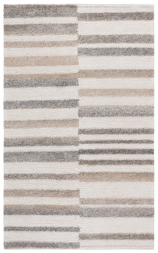 Safavieh Natura 4'-0" x 6'-0" Rug in Taupe / Ivory