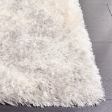 Safavieh Cloud Shag 4'-0" x 6'-0" Rug in Ivory / Grey