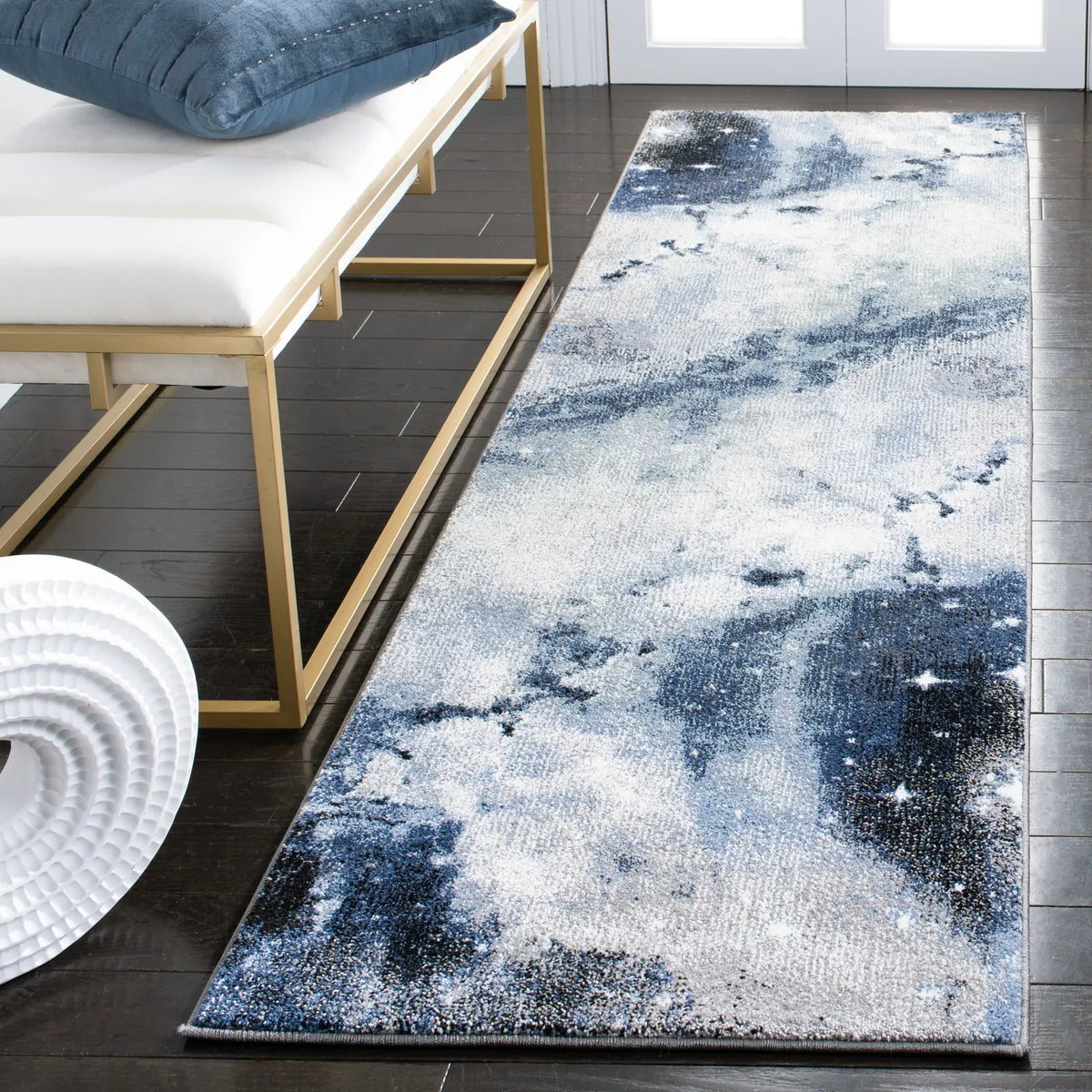 Safavieh Galaxy 2'-3" x 8'-0" Rug in Blue / Ivory