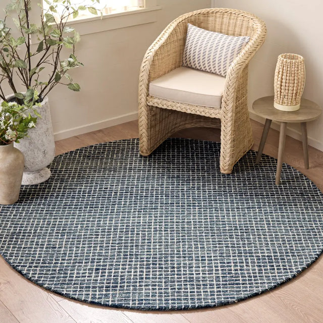 Safavieh Metro 6'-0" x 6'-0" Rug in Dark Grey / Ivory