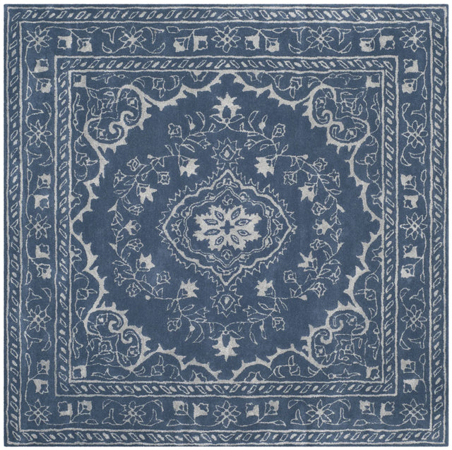 Safavieh Glamour 6'-0" x 6'-0" Rug in Blue
