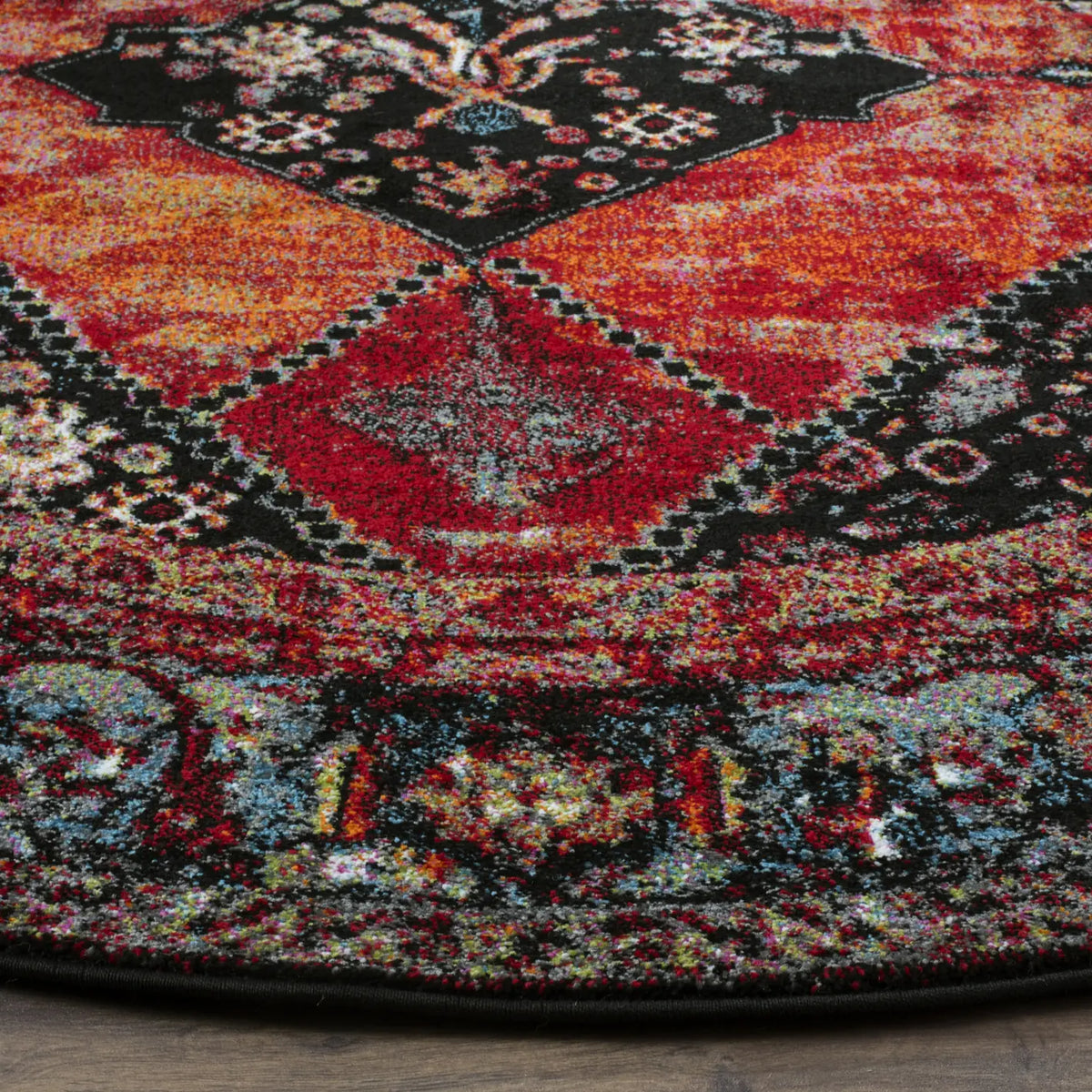 Safavieh Vintage Hamadan 5'-3" x 5'-3" Rug in Orange / Multi