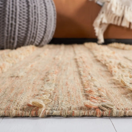 Safavieh Vermont 4'-0" x 6'-0" Rug in Beige / Orange