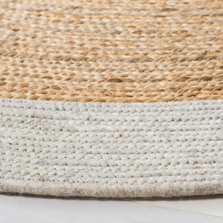 Safavieh Braided 5'-0" x 5'-0" Rug in Beige / Natural