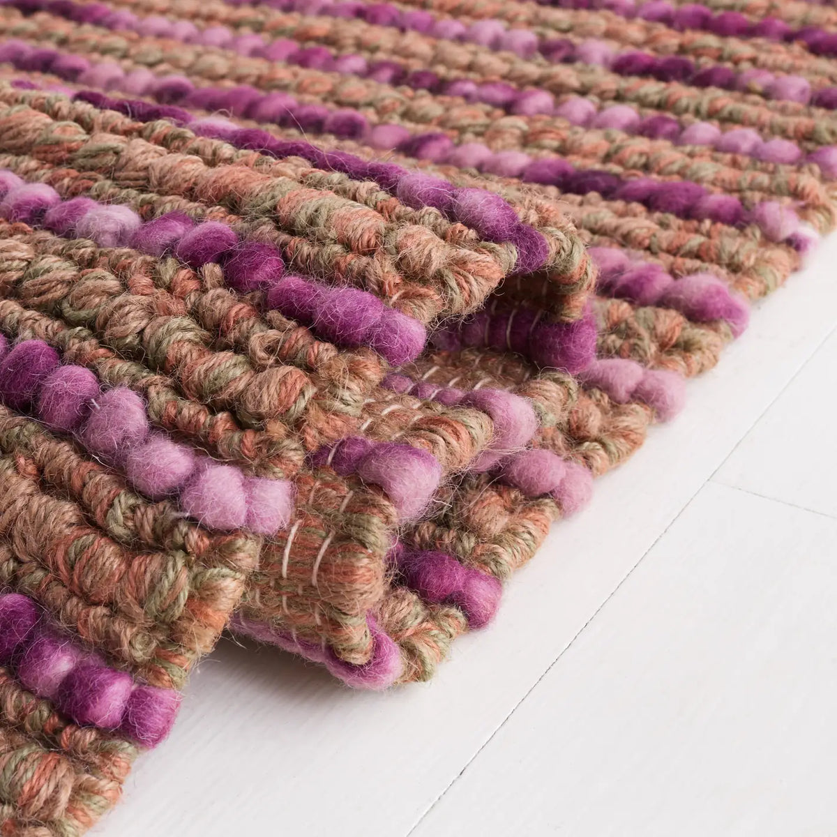 Safavieh Bohemian 4'-0" x 6'-0" Rug in Purple / Multi