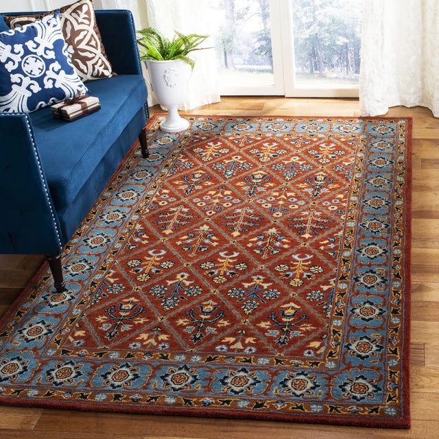 Safavieh Heritage 4'-0" x 6'-0" Rug in Red / Blue