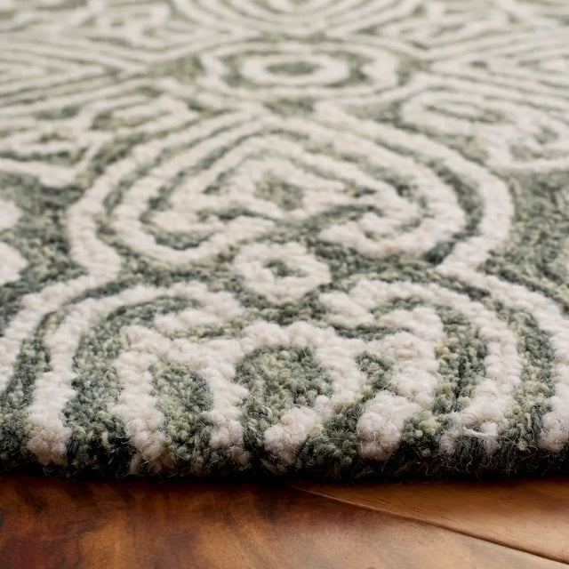 Safavieh Blossom 6'-0" x 6'-0" Rug in Grey / Ivory