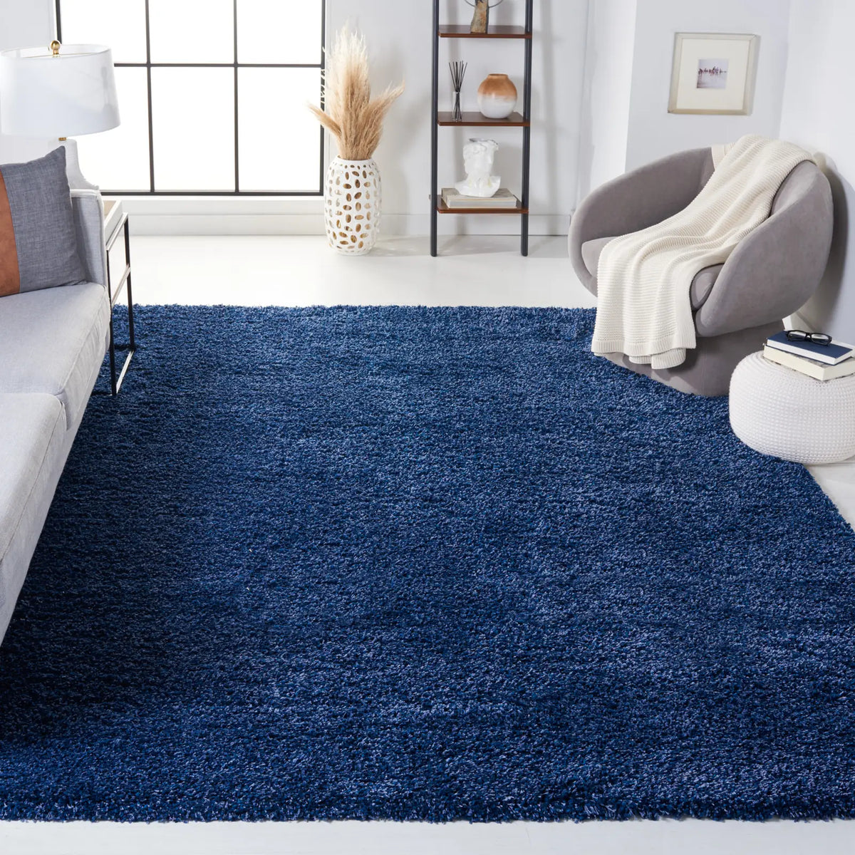 Safavieh Santa Monica Shag 9'-6" x 13'-0" Rug in Navy