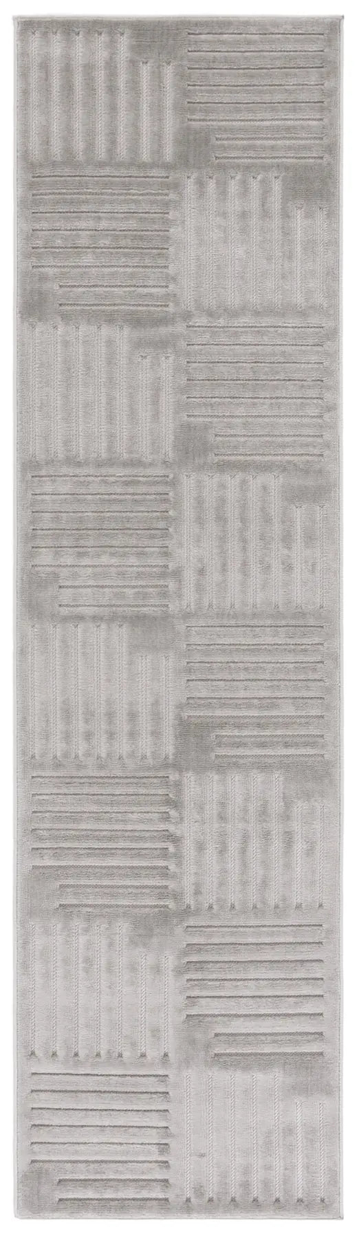 Safavieh Selena 2'-2" x 8'-0" Rug in Grey