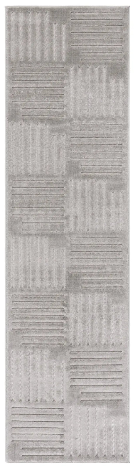 Safavieh Selena 2'-2" x 8'-0" Rug in Grey