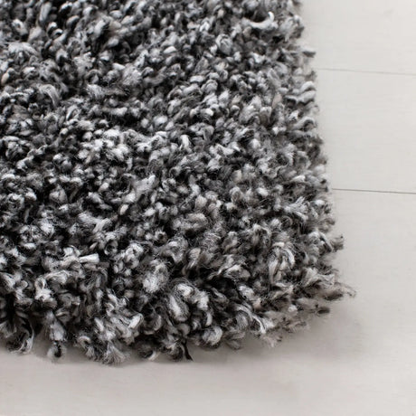 Safavieh Evolution Shag 500 4'-0" x 6'-0" Rug in Dark Grey