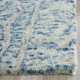 Safavieh Chatham 2'-3" x 7'-0" Rug in Blue / Ivory